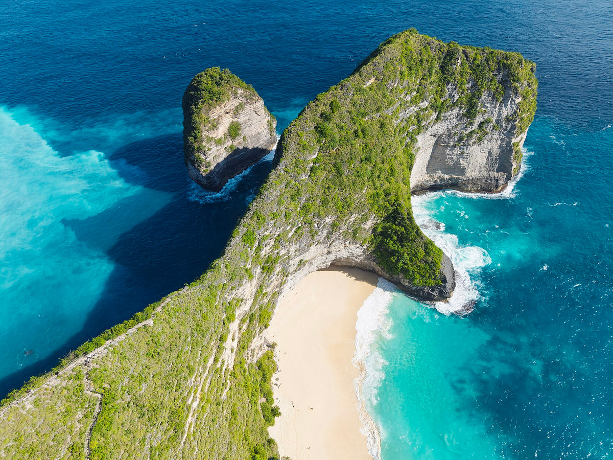 Aerial view of the headland and sand at Kelingking Beach, Nusa Penida