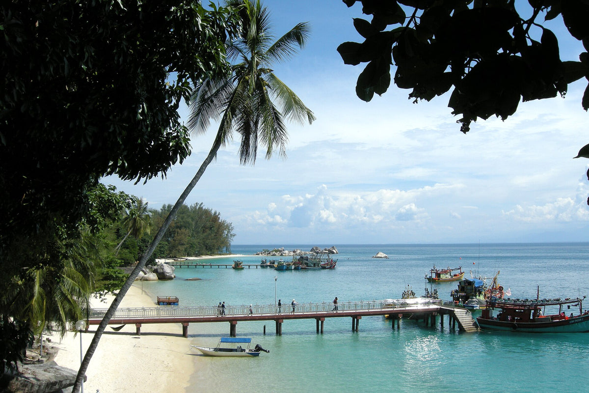 Jetty and clear water off the western beach of Perhentian Besar