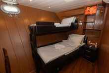 Atlantis Infiniti — Deluxe Twin Cabin