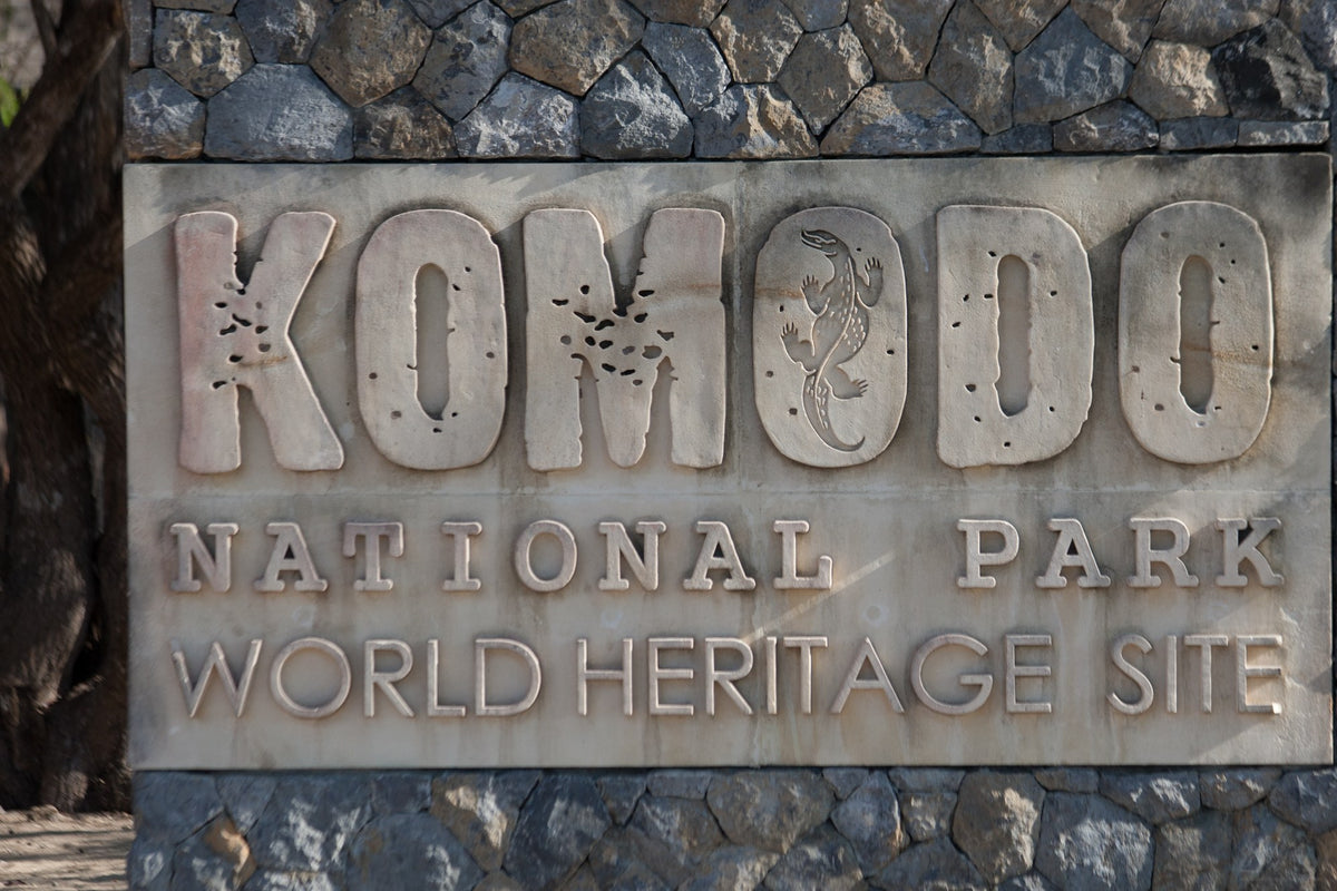 Akomo Isseki — Komodo — 7 Nights
