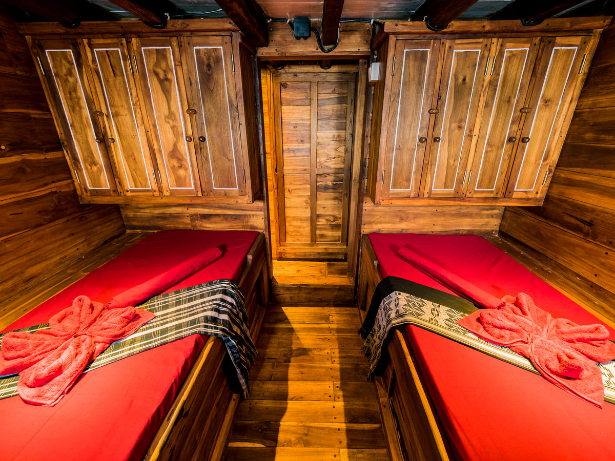 Akomo Isseki — Twin Cabin