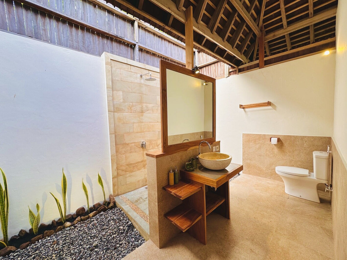 Hillside Standard Bungalow