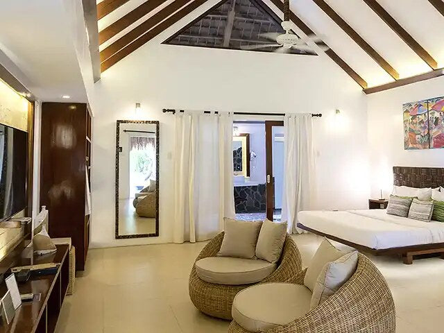 Pool Suite