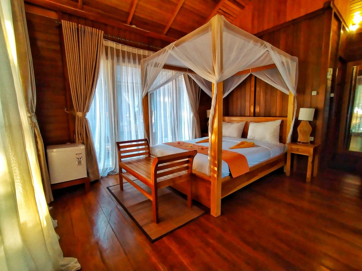 Superior Hillside — Minahasa Style