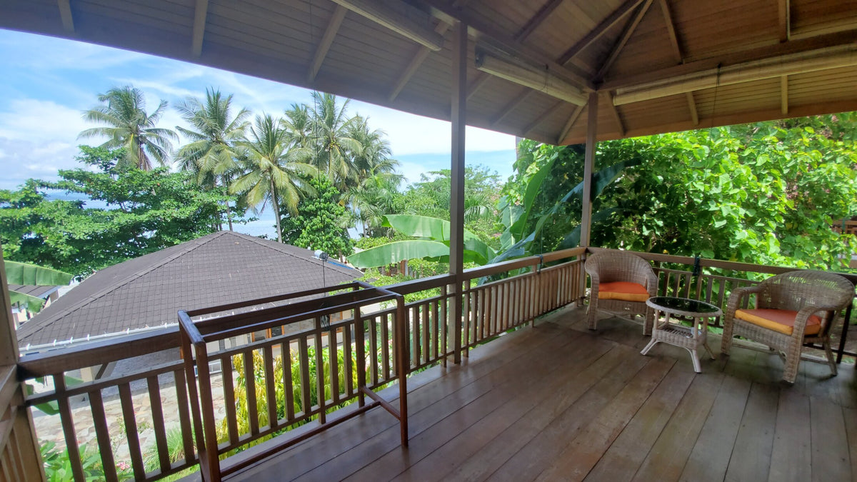 Superior Hillside — Minahasa Style