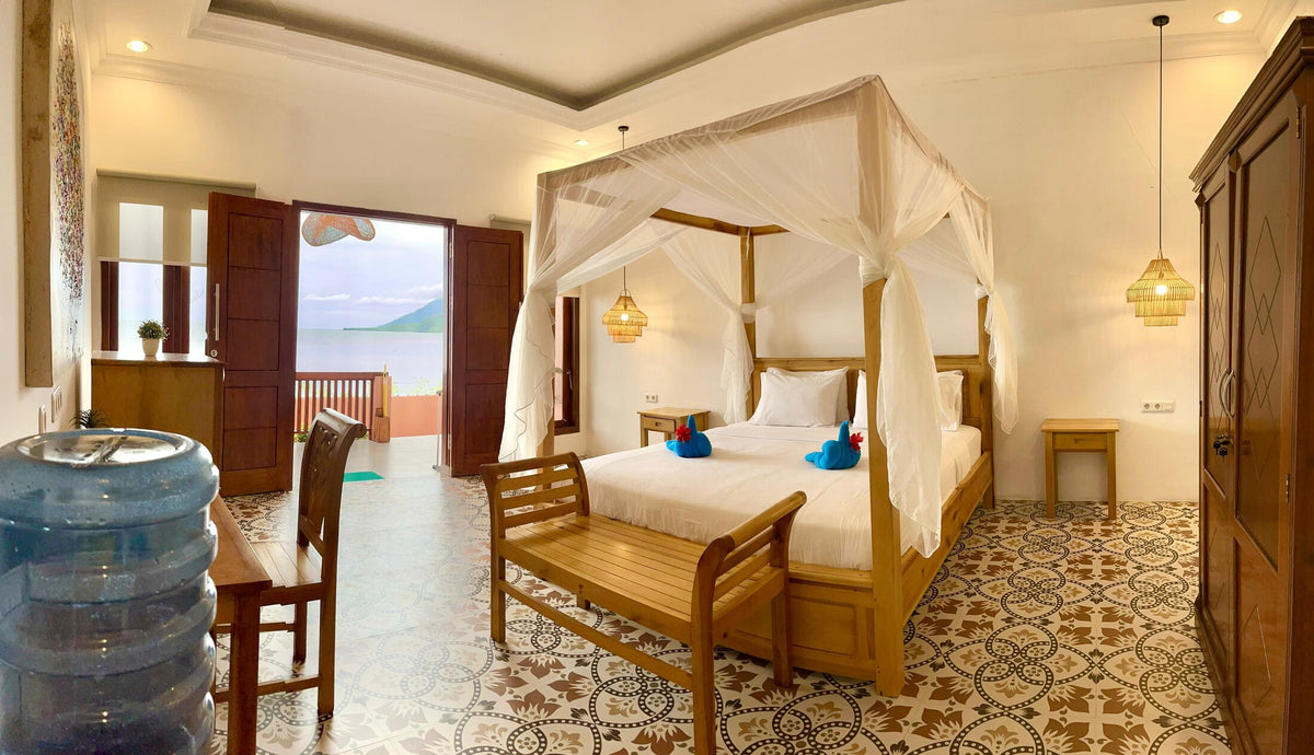 Deluxe Beachfront