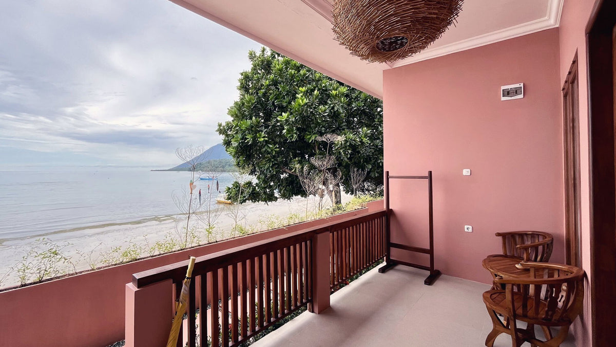 Deluxe Beachfront