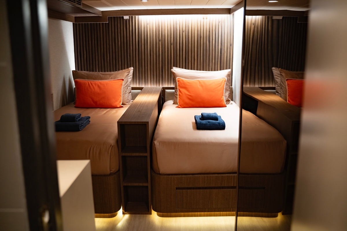 Black Noddy — Voyager Twin Cabin