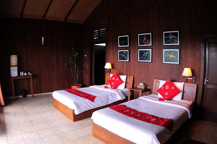 Black Sand Dive Retreat