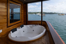 Cachalo — VVIP Stateroom
