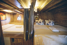 Cajoma IV — Shared Twin Cabin