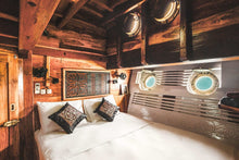Calico Jack — Double Cabin