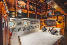 Calico Jack — Double Cabin