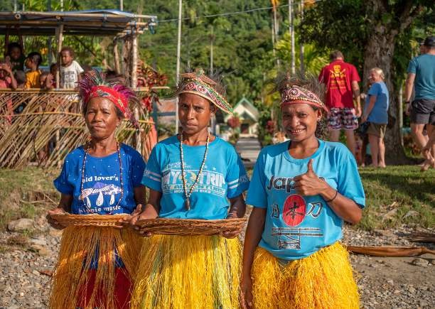Calico Jack — Cenderawasih Bay — Manokwari to Nabire — 11 Nights