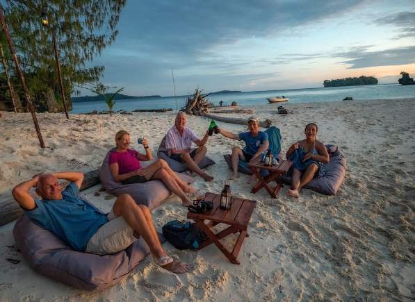 Calico Jack — Cenderawasih Bay — Nabire to Manokwari — 11 Nights