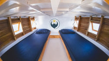 Capoeng — Ventilated Twin Cabin Space