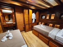 Dancing Wind — Lower Cabin Twin Share