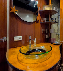 Dewi Nusantara — Deluxe Stateroom