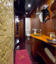 Dewi Nusantara — Deluxe Stateroom