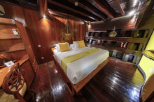Dewi Nusantara — Deluxe Stateroom