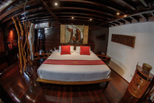 Dewi Nusantara — Master Suite