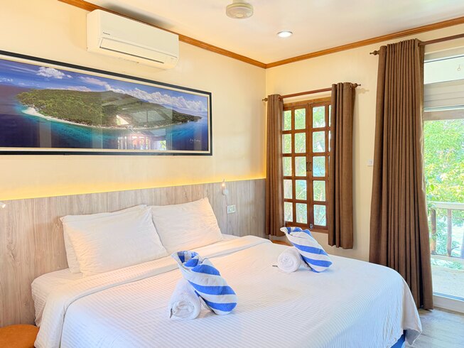 Seaview Room