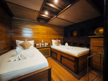 Twin Share — Lower Deck