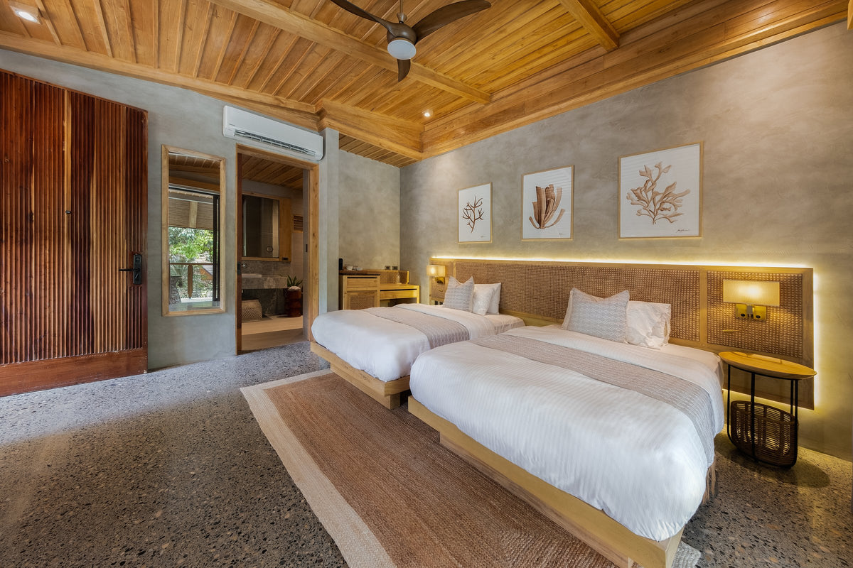 Poolside Suite