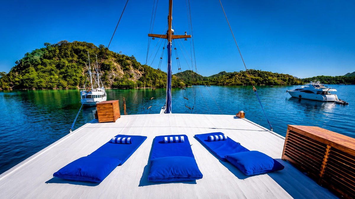 MARI Liveaboard