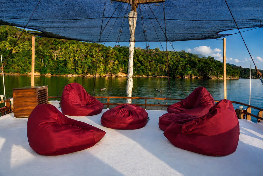 MARI Liveaboard