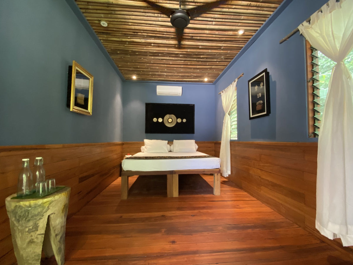 Boathouse Room