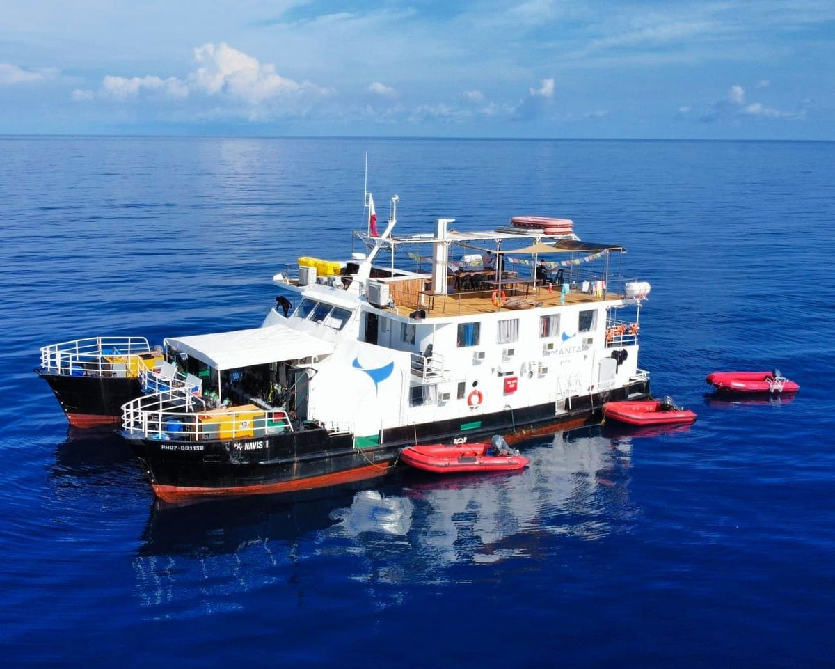 El Nido to Coron via Apo Reef