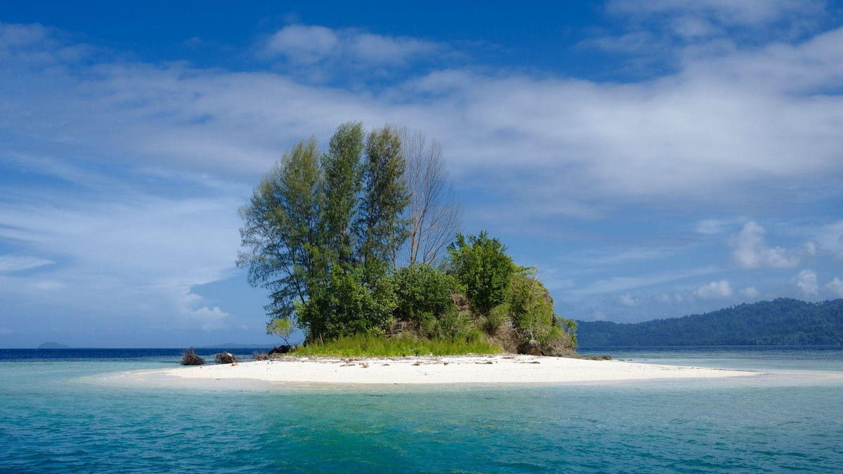 Nomad Bajau — Exploration: Raja Ampat to Halmahera