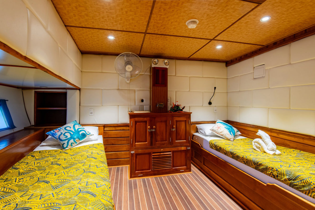 Palau Siren — Fixed Twin Cabin