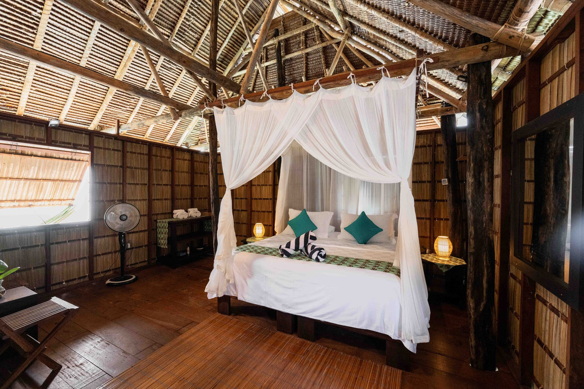 Kri Eco — Papuan Water Cottage