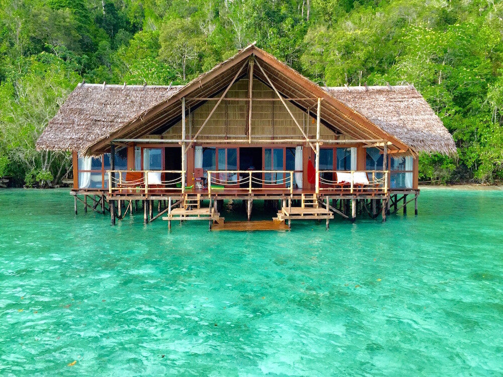 Deluxe Water Bungalow / Family Villa