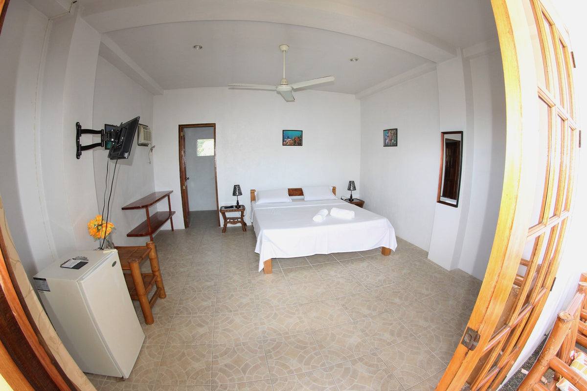 Sogod Bay — Apartment with Views (2 guests)