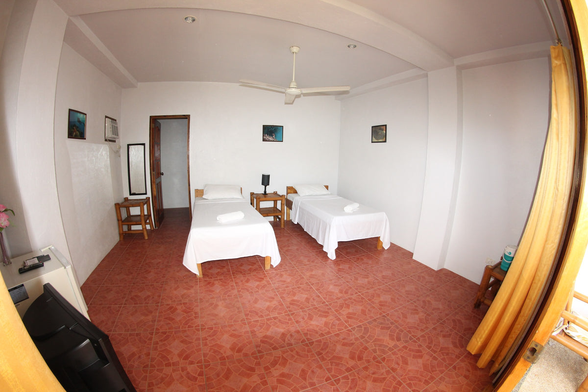 Sogod Bay — Apartment with Views (2 guests)