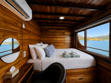 Signature Ocean Cabin