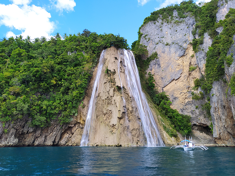 Island Waterfall Tour