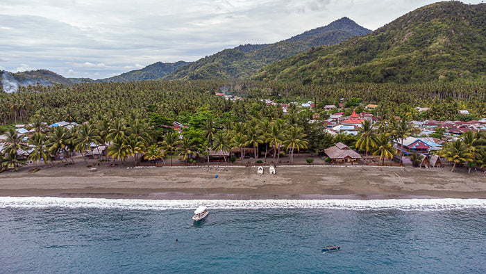 Tompotika Dive Lodge