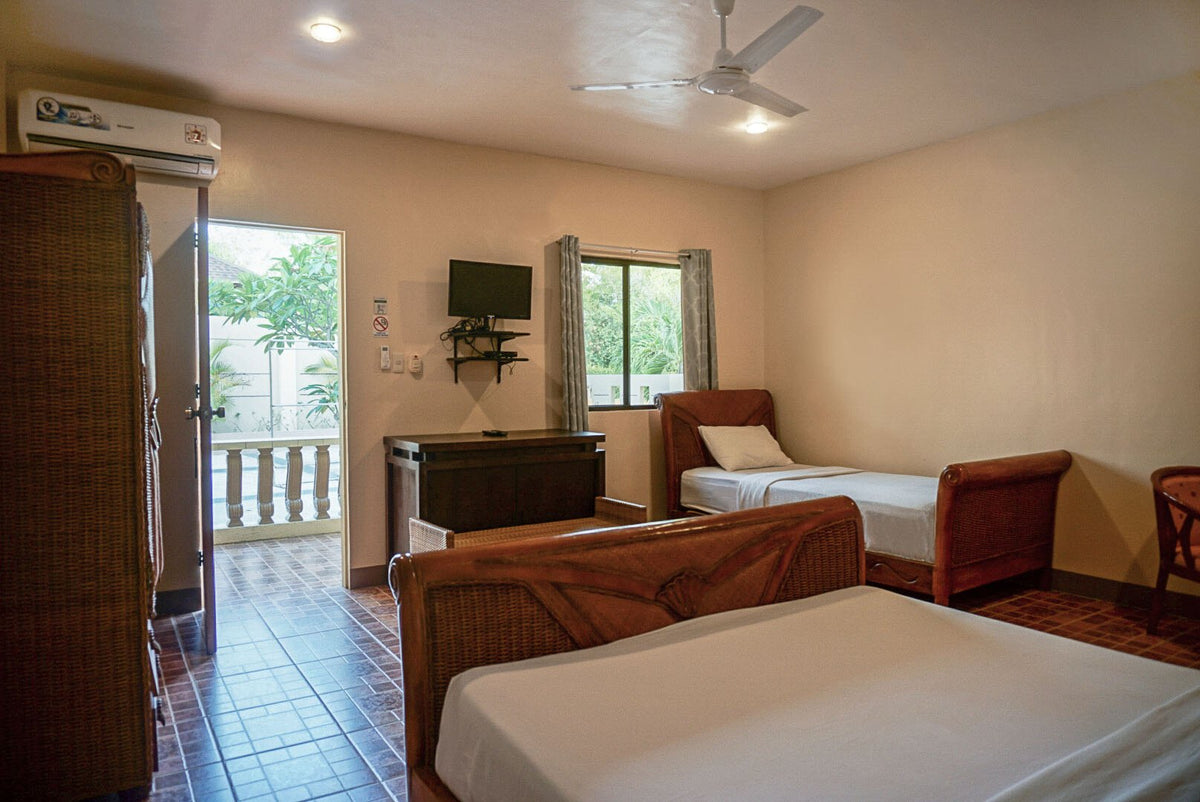 Deluxe Family Room