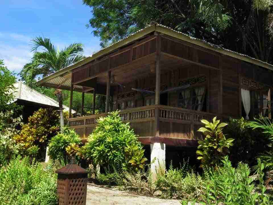 Family Cottage at Two Fish Divers Bunaken - view 1