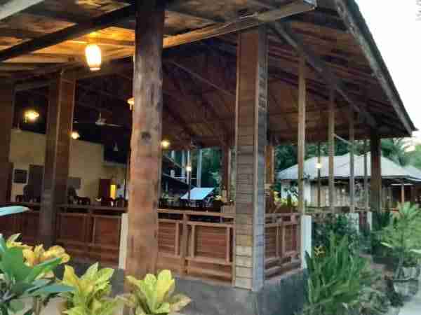 Restaurant and dining area at Two Fish Divers Bunaken